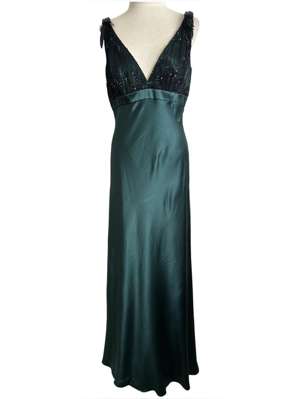 Carmen Marc Valvo Collection 90s Emerald Green Silk Bias Cut Gown Feathers 10
